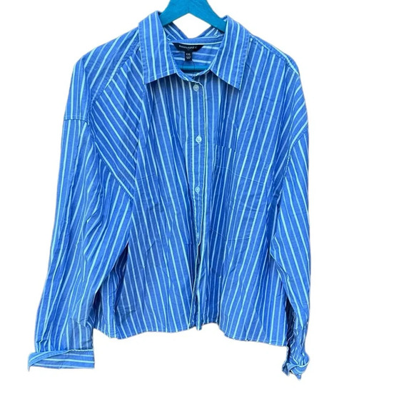 Banana Republic women's XXL blue and white striped button down long sleeve, nwt - Picture 1 of 3